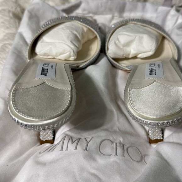 Jimmy Choo Silver Heels with Elegant Curved Design - Picture 7 of 14